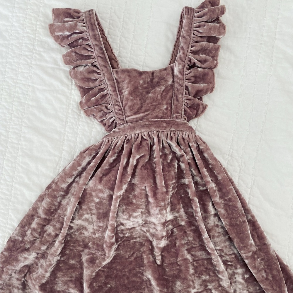 Paush pinafore